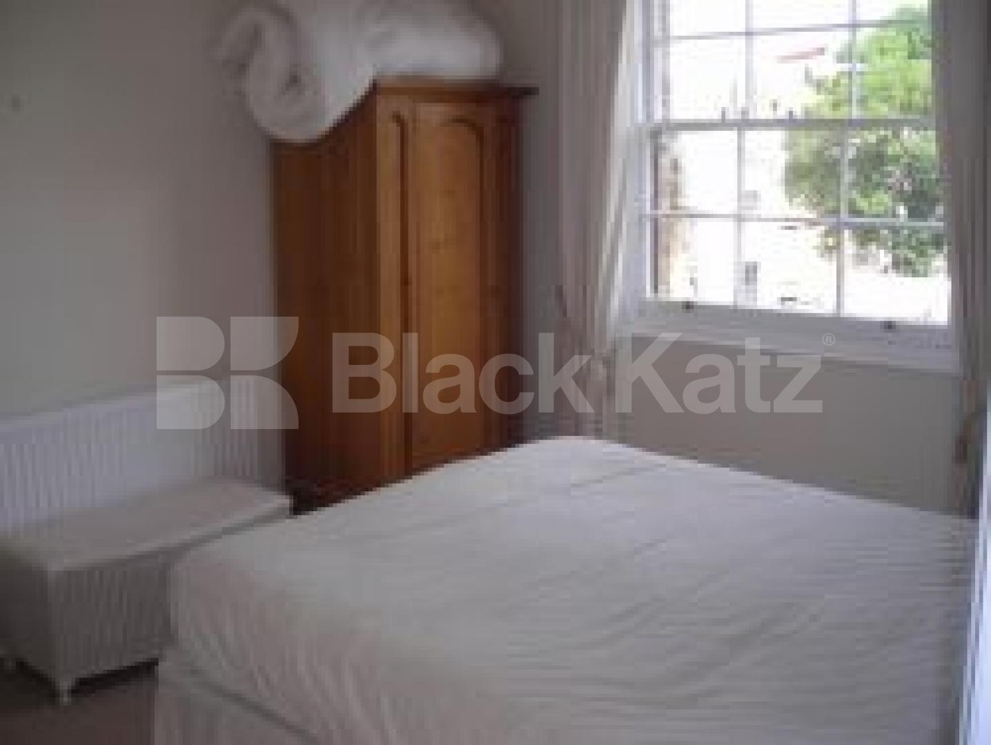 			NEW INSTRUCTION BY CANAL!, 2 Bedroom, 1 bath, 1 reception Flat			 Bristol Gardens, Little Venice